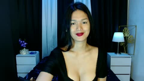 Snapshot of urthai_hotfilipinax chatting on 7, 3, 2025 angel online show from 7, 3, 2025