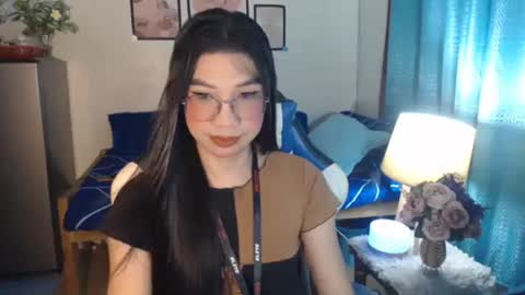 Snapshot of urwetasianprincessxx chatting on 27, 1, 2025 Ashley Kate Mateo Gray online show from 27, 1, 2025