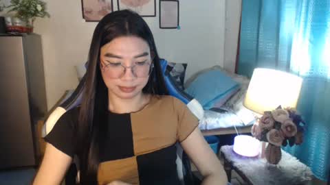 Snapshot of urwetasianprincessxx chatting on 13, 2, 2025 Ashley Kate Mateo Gray online show from 13, 2, 2025