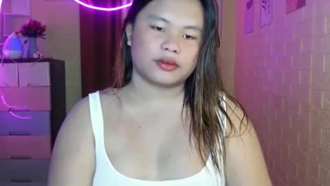 Snapshot of urwifematerial69_ chatting on 24, 1, 2025 Bella Miles Olivia online show from 24, 1, 2025