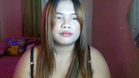 Snapshot of urwifematerial69_ chatting on 19, 2, 2026 Bella Miles Olivia online show from 19, 2, 2026