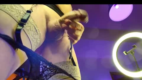 Snapshot of utopia2024 chatting on 30, 9, 2025 sdickyinout online show from 30, 9, 2025