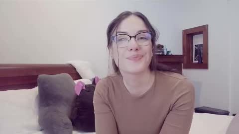 vagelicious online show from 2, 12, 2025