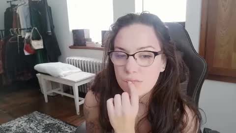 vagelicious online show from 20, 12, 2025