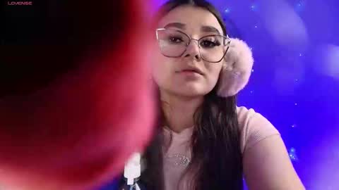 Snapshot of valeery_gomez chatting on 16, 12, 2025 Tifanny online show from 16, 12, 2025