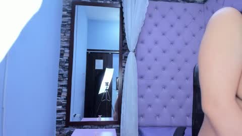 valen lopeez online show from 6, 2, 2026