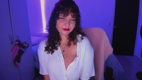 valen_smile_ online show from 22, 12, 2024