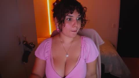 valen_smile_ online show from 23, 12, 2024