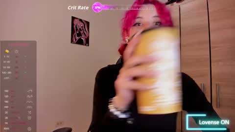 Snapshot of valent_27 chatting on 10, 10, 2025 Valentina online show from 10, 10, 2025