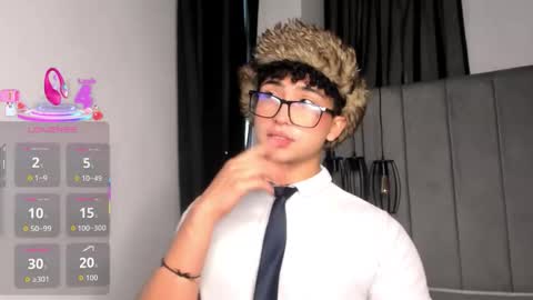 Snapshot of valentin0_3 chatting on 27, 10, 2025 Valentin0 online show from 27, 10, 2025