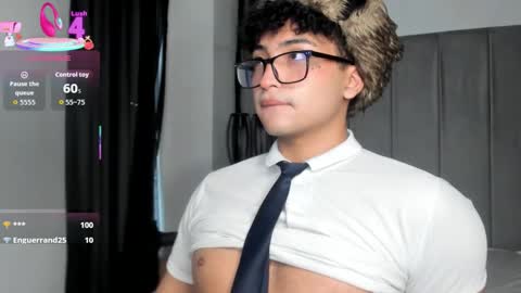 Snapshot of valentin0_3 chatting on 28, 10, 2025 Valentin0 online show from 28, 10, 2025