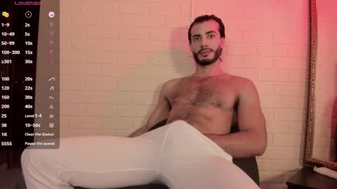 valentin_hoffman online show from 4, 3, 2025