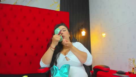 Valentina online show from 2, 2, 2026