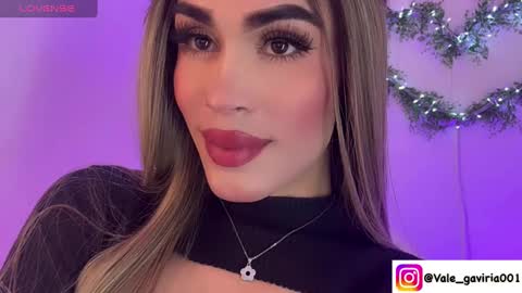 Snapshot of valentina_gaviria_ chatting on 1, 2, 2025 VALENTINA GAVIRIA online show from 1, 2, 2025