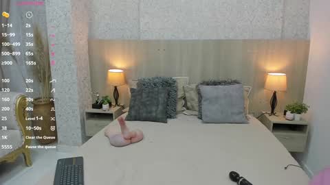   online show from 31, 1, 2025