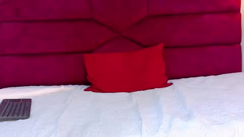 Valentina online show from 7, 10, 2025