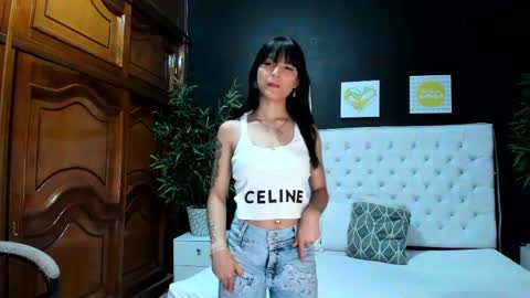 valentina_santillana online show from 13, 9, 2025