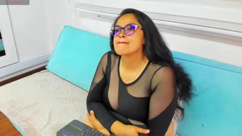 Snapshot of valentinarivers chatting on 3, 4, 2026 valentinarivers online show from 3, 4, 2026