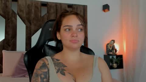  online show from 25, 9, 2025