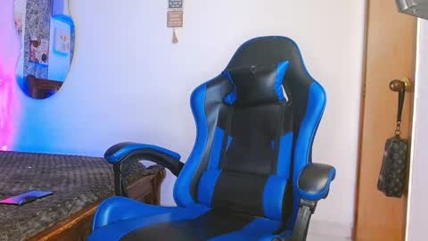 Mistery Guy online show from 10, 10, 2025