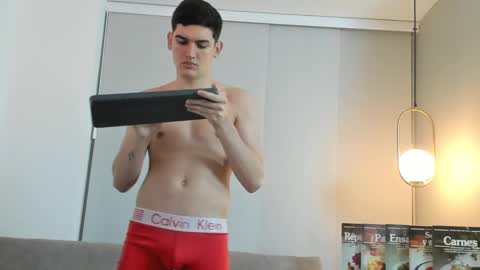 ValentinoCerati online show from 15, 12, 2024