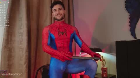 Snapshot of valentinoford chatting on 31, 10, 2025 Valentino online show from 31, 10, 2025