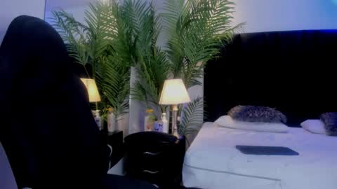 valeri_tafur online show from 11, 10, 2025