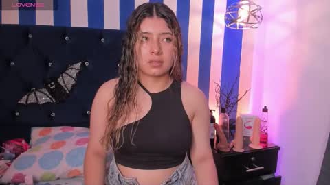 Snapshot of valeria_rouse28 chatting on 25, 10, 2025 valeria_rouse28 online show from 25, 10, 2025