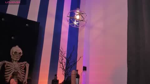 Snapshot of valeria_rouse28 chatting on 31, 10, 2025 valeria_rouse28 online show from 31, 10, 2025