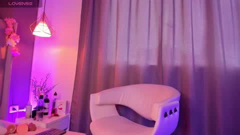 Snapshot of valeria_rouse28 chatting on 15, 11, 2025 valeria_rouse28 online show from 15, 11, 2025