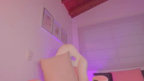    online show from 26, 11, 2025