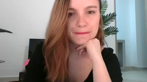 valeriafrannco online show from 23, 1, 2025
