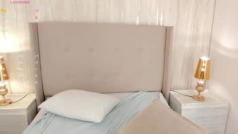 Snapshot of valeriah_ chatting on 31, 12, 2024 Valeria online show from 31, 12, 2024