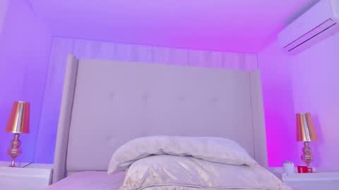 Snapshot of valeriah_ chatting on 13, 11, 2025 Valeria online show from 13, 11, 2025