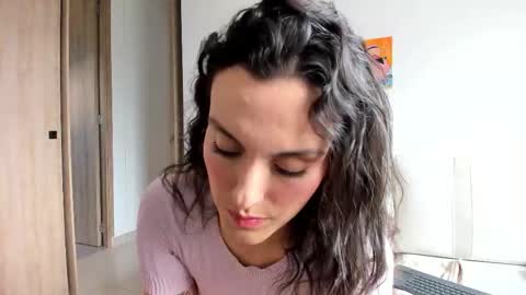 Snapshot of valerie777moonrise chatting on 16, 11, 2025 Agape online show from 16, 11, 2025