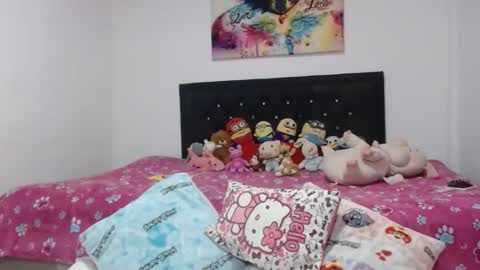 valerie_rousse online show from 25, 2, 2025
