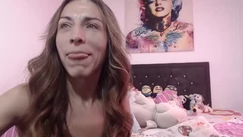 valerie_rousse online show from 12, 3, 2025