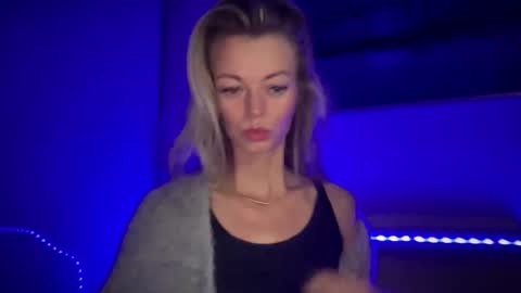 Snapshot of valerieluvsugar chatting on 17, 9, 2025 Valerie online show from 17, 9, 2025