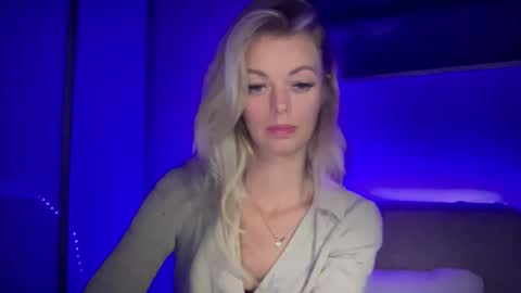 Snapshot of valerieluvsugar chatting on 22, 9, 2025 Valerie online show from 22, 9, 2025