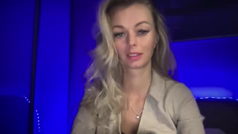 Snapshot of valerieluvsugar chatting on 23, 9, 2025 Valerie online show from 23, 9, 2025