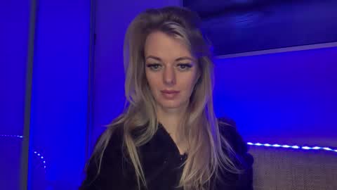 Valerie  online show from 26, 3, 2026