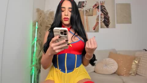 Snapshot of valerietnt chatting on 15, 10, 2025 valerie online show from 15, 10, 2025