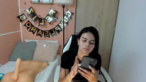 Juli C online show from 19, 2, 2025