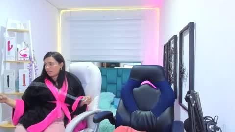 Snapshot of valery_bonnet1 chatting on 20, 10, 2025 valery_bonnet1 online show from 20, 10, 2025