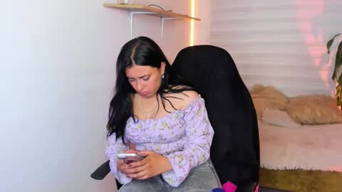 Snapshot of valery_bonnet1 chatting on 14, 11, 2025 valery_bonnet1 online show from 14, 11, 2025