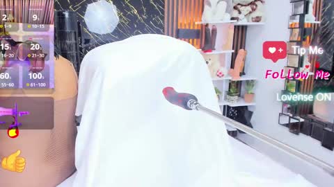 Snapshot of valery_kiim2 chatting on 23, 11, 2025 valery kiim2 online show from 23, 11, 2025