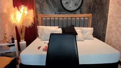 Snapshot of valeryshadey chatting on 29, 11, 2025 Valerie Shadey online show from 29, 11, 2025