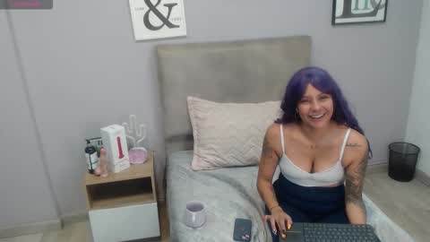 valevicious online show from 29, 10, 2025