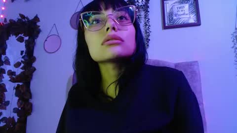 Snapshot of valkiry_ chatting on 5, 3, 2026 valkiry_ online show from 5, 3, 2026