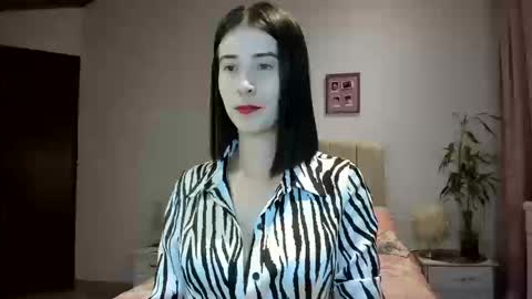 Macarena online show from 25, 9, 2025
